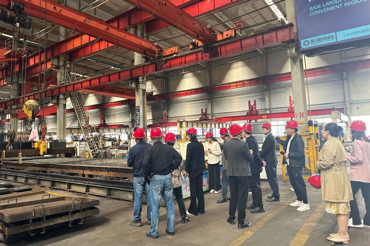 17312854754757307AX4.jpg 17312854754757307AX4.jpg